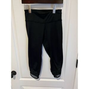 Champion black Capri leggings with sheer back of leg Design size small